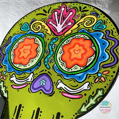 Calavera en Movimiento - Calavera-Shaped Canvas Panel