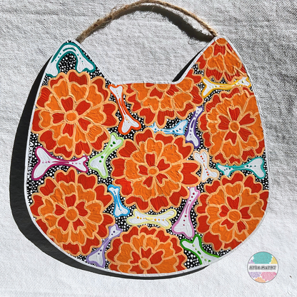 Cempasuchiles y Huesitos – Wooden Cat Plaque