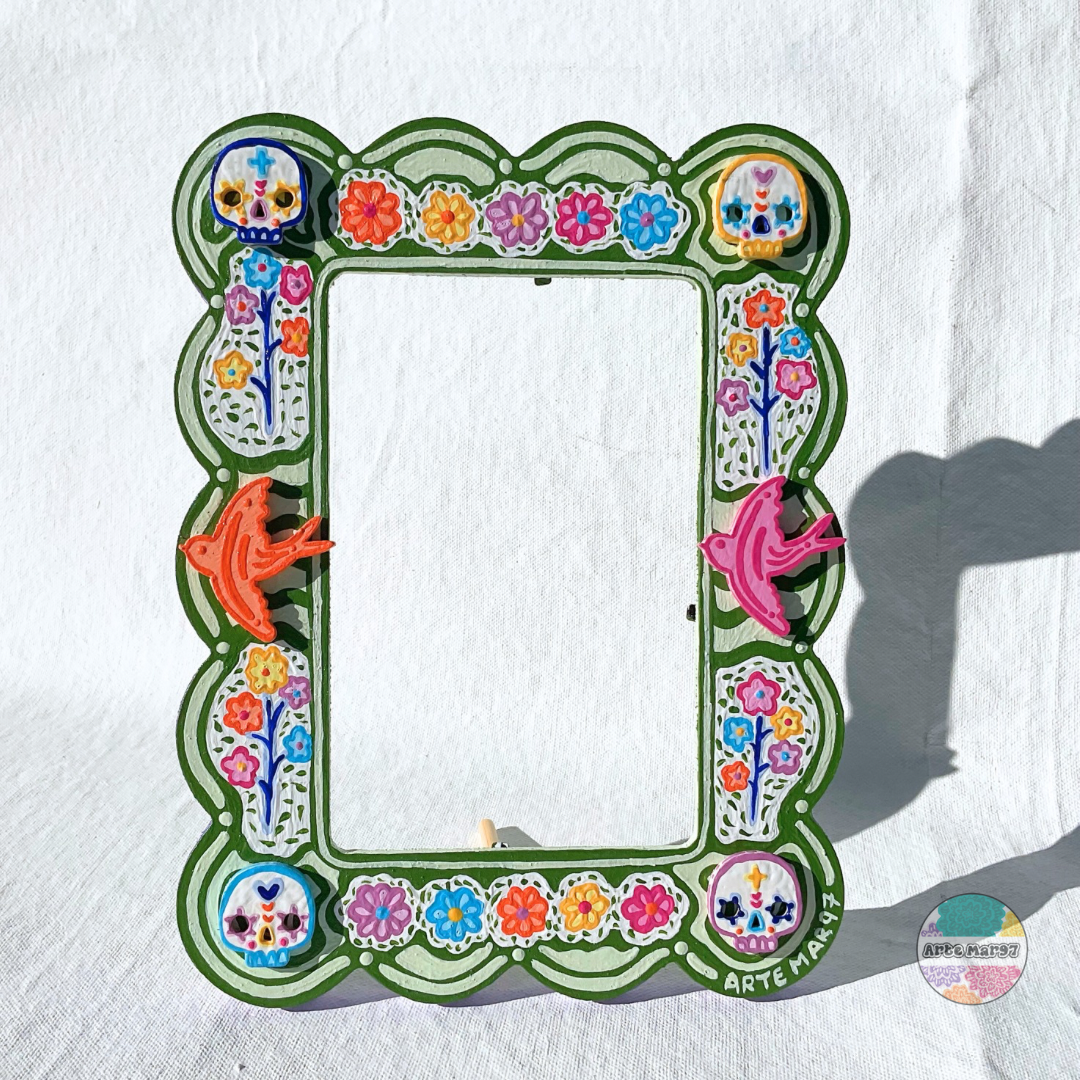 Flores - Wooden Picture Frame